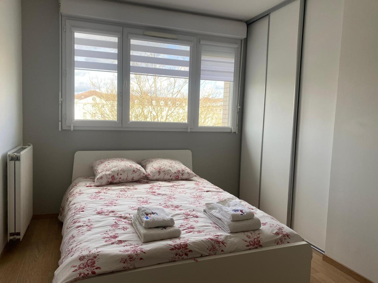 Apartment Mickey House 6 Pers 10 Min & 30min Paris *