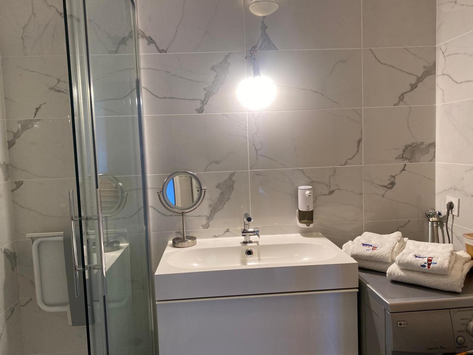 Appartement Mickey House 6 Pers 10 Min & 30min Paris Bussy-Saint-Georges